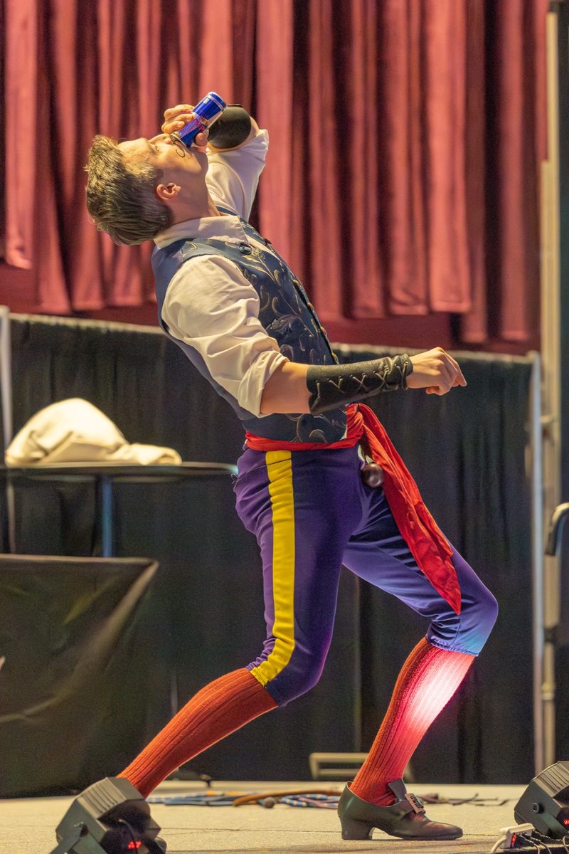 Jacque Ze Whipper performing live